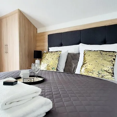 Hotel apartamentowy Royal - Adults Only - Z Widokiem Na Zalew Wislany - Jacuzzi W Cenie - Grupa Hotelowa Plazowelove *