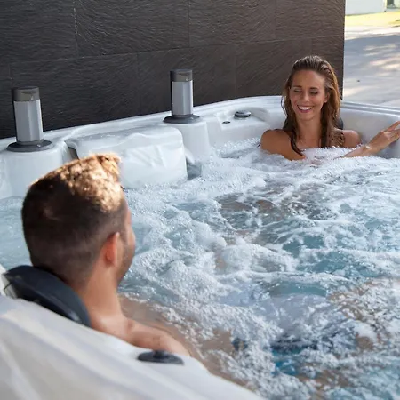 Hotel apartamentowy Royal - Adults Only - Z Widokiem Na Zalew Wislany - Jacuzzi W Cenie - Grupa Hotelowa Plazowelove