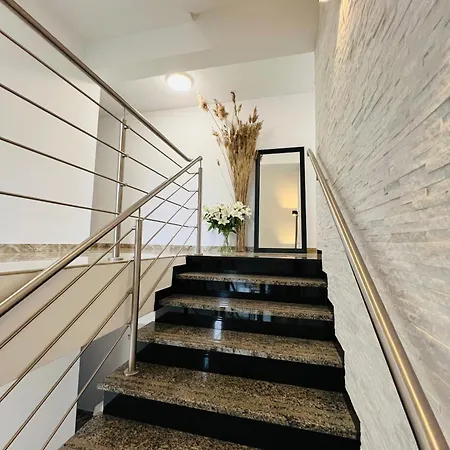 Royal - Adults Only - Z Widokiem Na Zalew Wislany - Jacuzzi W Cenie - Grupa Hotelowa Plazowelove Hotel apartamentowy