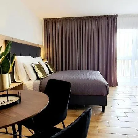Royal - Adults Only - Z Widokiem Na Zalew Wislany - Jacuzzi W Cenie - Grupa Hotelowa Plazowelove Hotel apartamentowy Krynica Morska